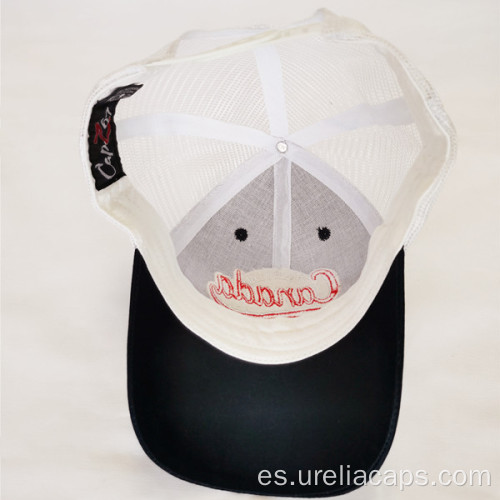 Gorra de camionero de malla bordada